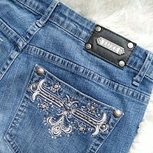 TRU LUXE JEANS